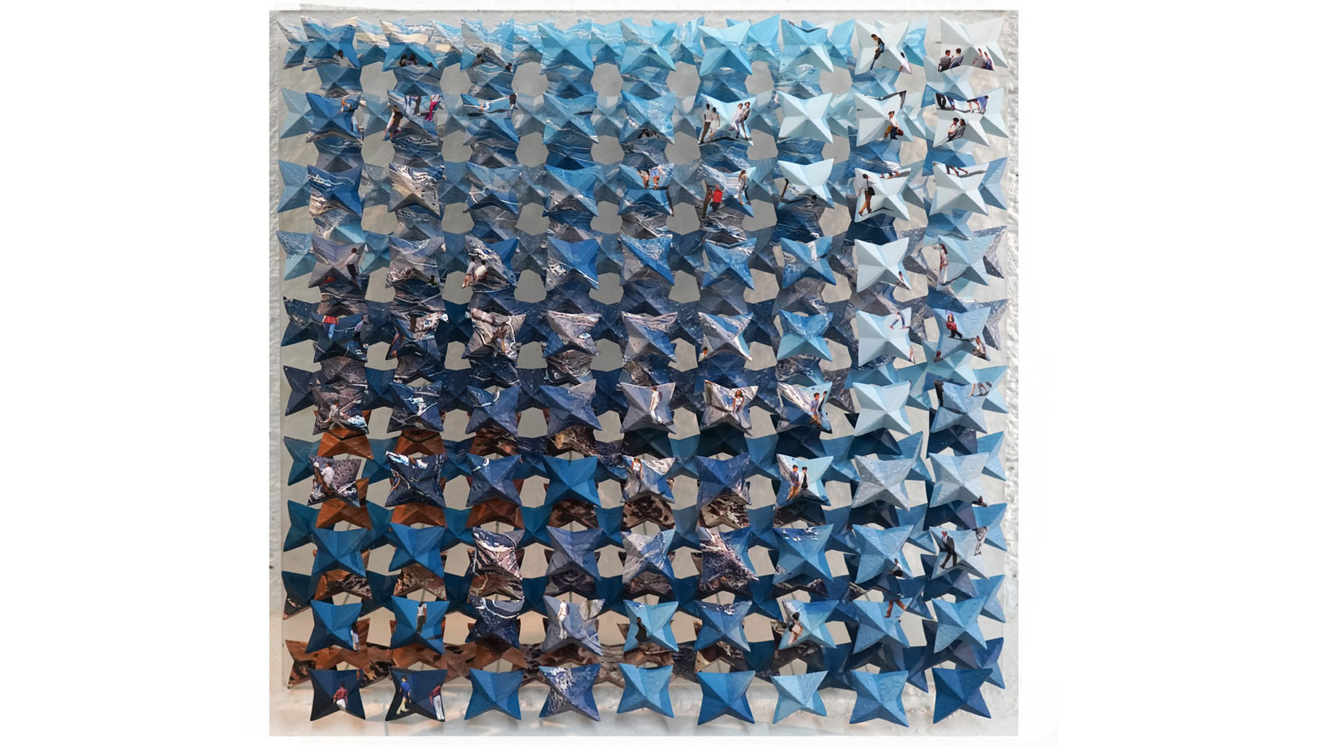 16 Nomads I 2021 Installation with fragments of photographs printing on backlight, on methacrvlate 50 × 50 cm.jpg